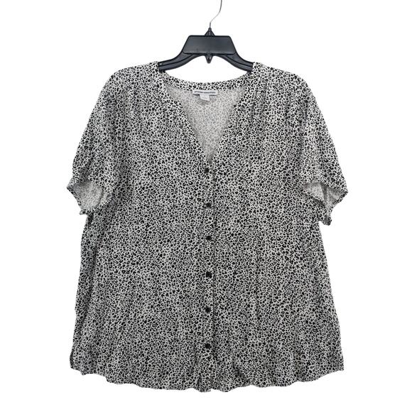 Amazon Essentials Animal Print Blouse Large Black White Button Front V Neck Work - Picture 9 of 9
